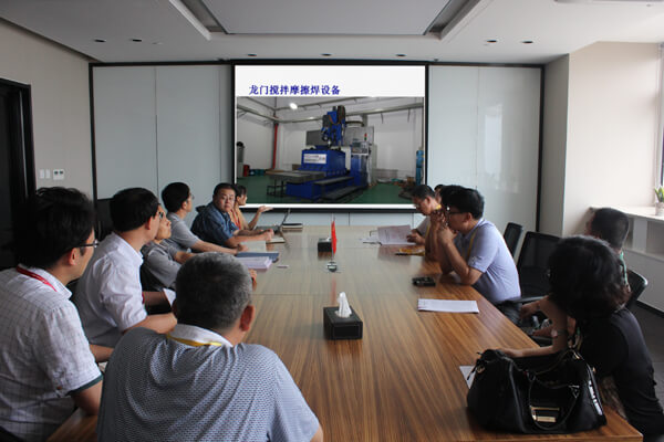 威海市財政局、科技局聯(lián)合調(diào)研組考察我司產(chǎn)學(xué)研創(chuàng)新項目