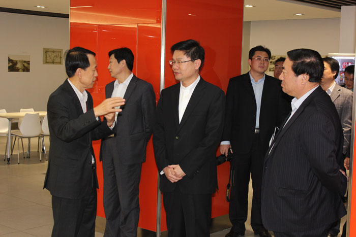 威海市委常委、統(tǒng)戰(zhàn)部長李在武視察聯(lián)橋集團