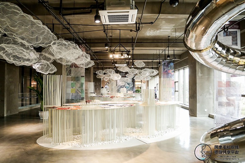 微信圖片_20181129175546.jpg “創(chuàng)意 · 跨越 國(guó)家毛衫紗線資源共享平臺(tái)啟動(dòng)儀式”在威海聯(lián)橋集團(tuán)盛裝啟幕(圖21)