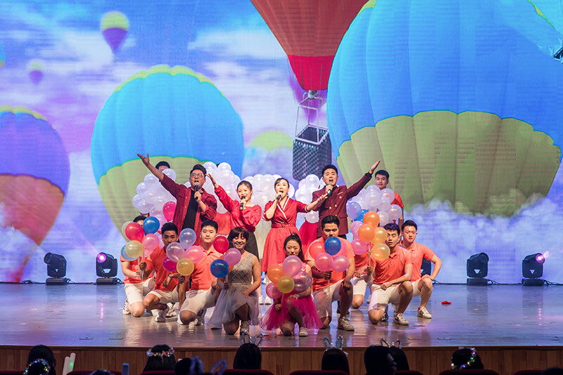 歡欣鼓舞迎新春，滿懷豪情攀高峰 | 聯(lián)橋集團(tuán)2020迎新春聯(lián)歡晚會激情開演(圖5)