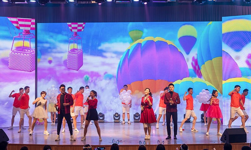 歡欣鼓舞迎新春，滿懷豪情攀高峰 | 聯(lián)橋集團(tuán)2020迎新春聯(lián)歡晚會激情開演(圖4)