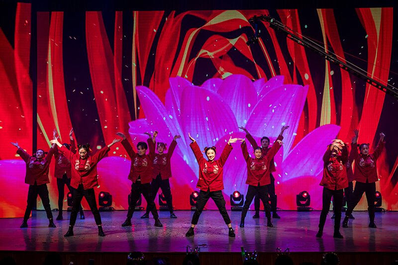 歡欣鼓舞迎新春，滿懷豪情攀高峰 | 聯(lián)橋集團(tuán)2020迎新春聯(lián)歡晚會激情開演(圖12)
