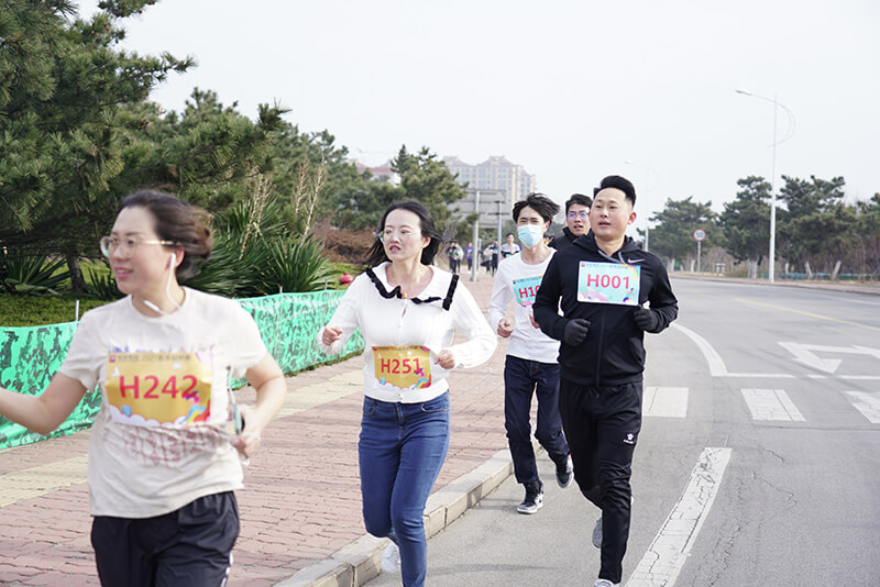 聯(lián)橋集團(tuán)2021春季越野賽燃情開(kāi)賽(圖13)